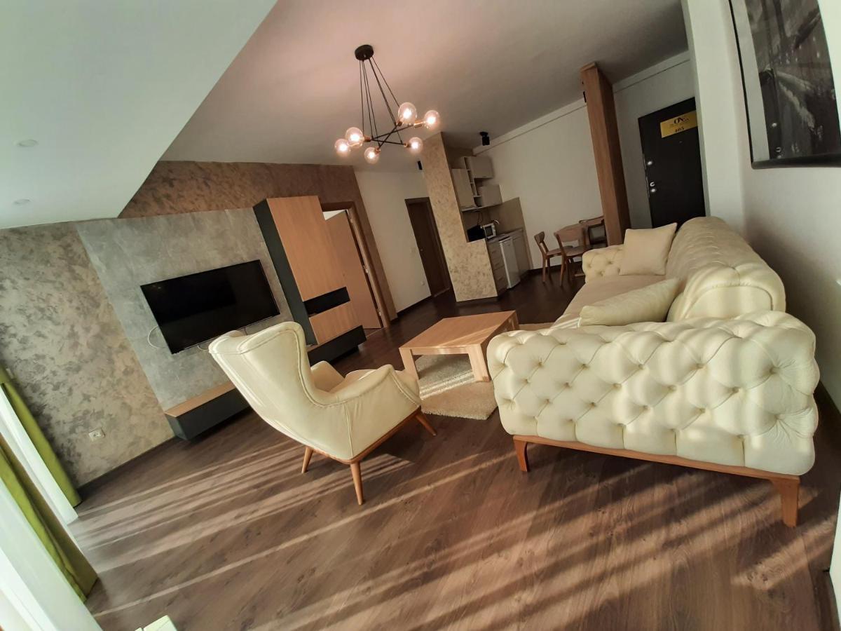 The One Apart Hotel Luxury Suites & Apartments Skopje Exterior photo